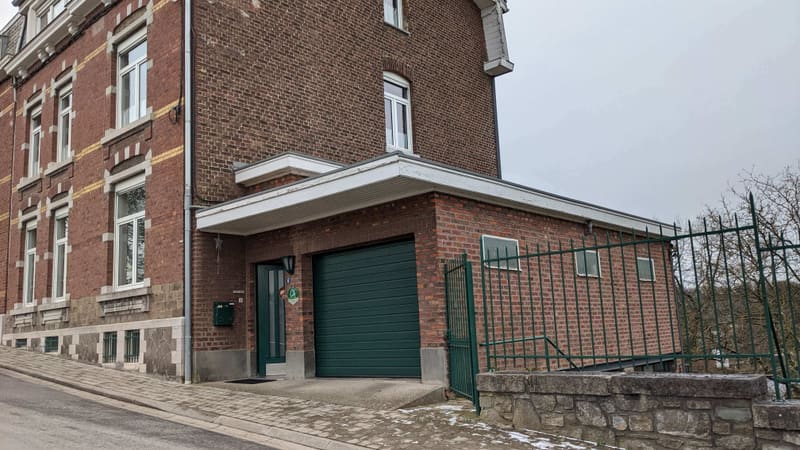 The Au Pied des Ducs guest house from the street, at the foot of Limbourg